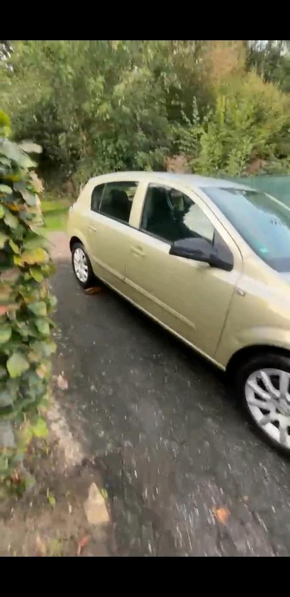 Opel Astra 2004 — engine 90 HP (66kW)