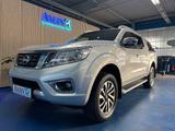 Nissan Navara NP300 2.3 Double Cab 4x4 (AMAN®) - silberne Nissan Navara