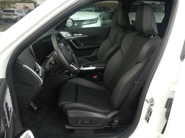 BMW X1 sDrive20iM Sport Pano°AHK°elSitz HarmKardon foto 8