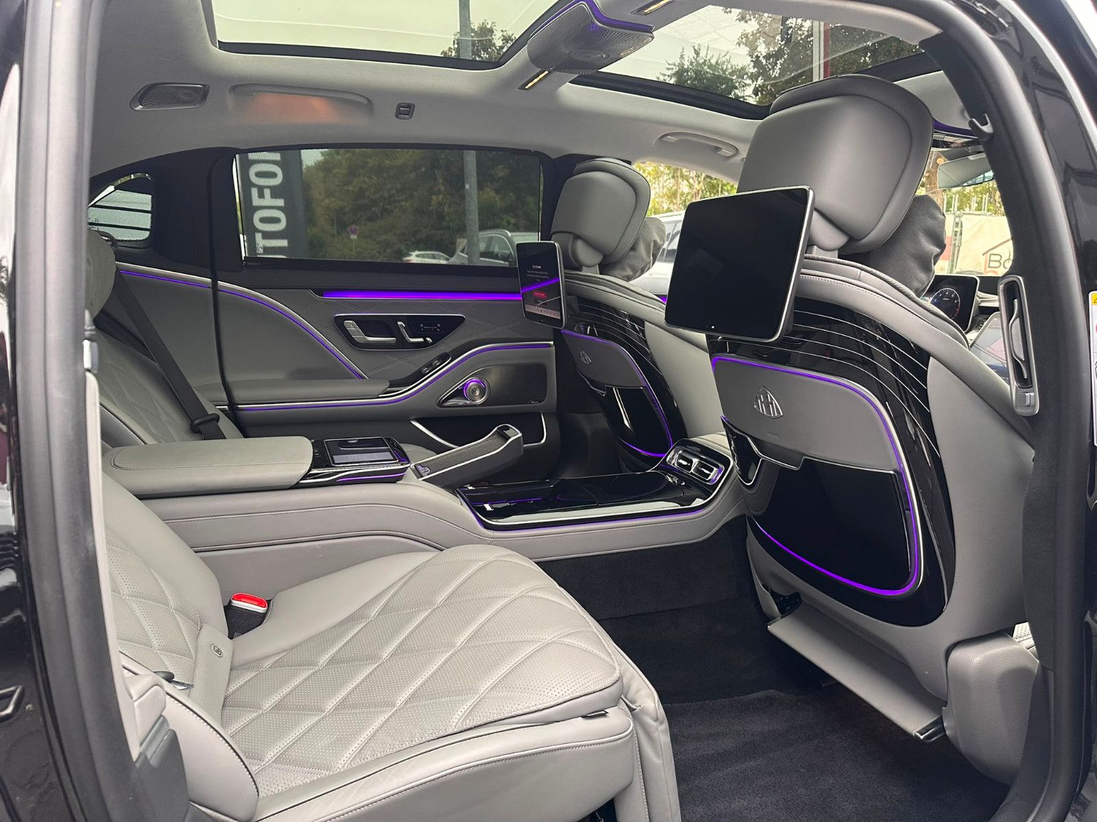Fahrzeugabbildung Mercedes-Benz S 580 4 matic Maybach *PANO*TV*KLAPPTISCH*STANDH