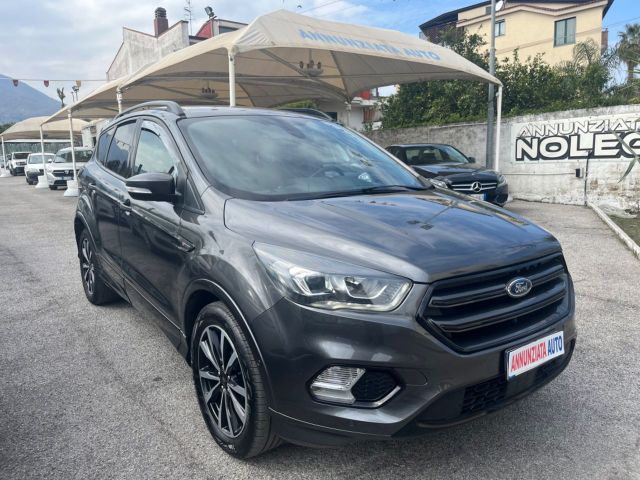 Ford Kuga 1.5 TDCI 120 CV ST-LINE