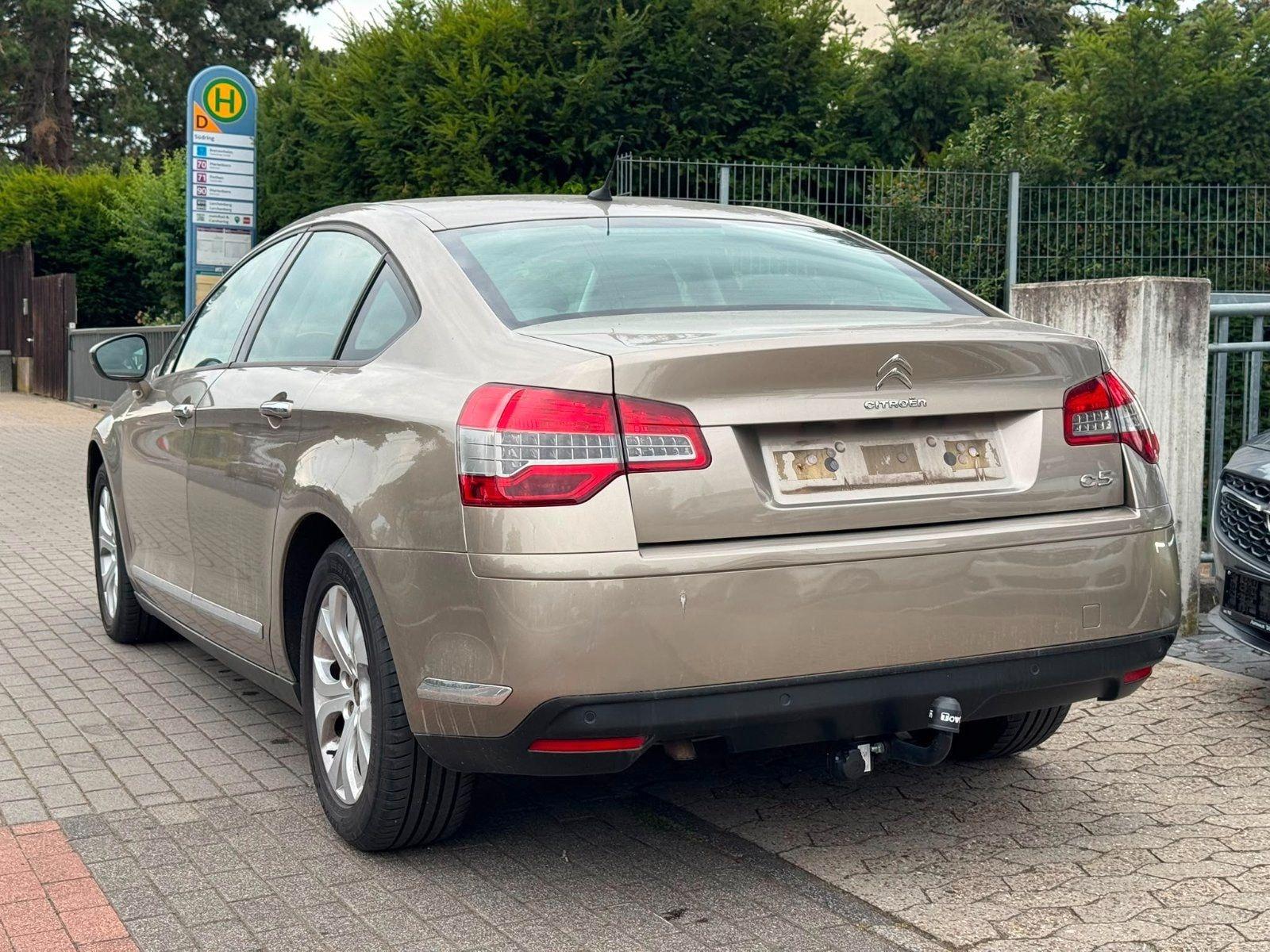 Citroën C5 Confort NAVI. BT. AUTOMATIK. PDF