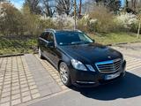 Mercedes-Benz E 250 CDI 4MATIC T B.E. AVANTGARDE Aut. AVAN...