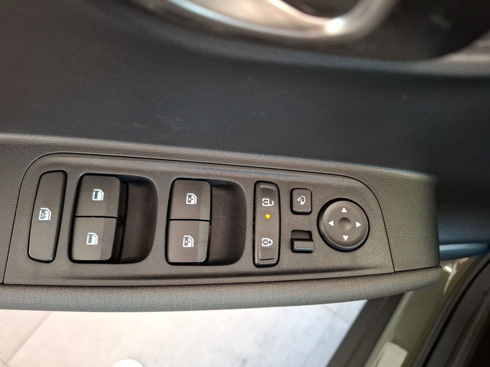 Hyundai INSTER – Bild 12