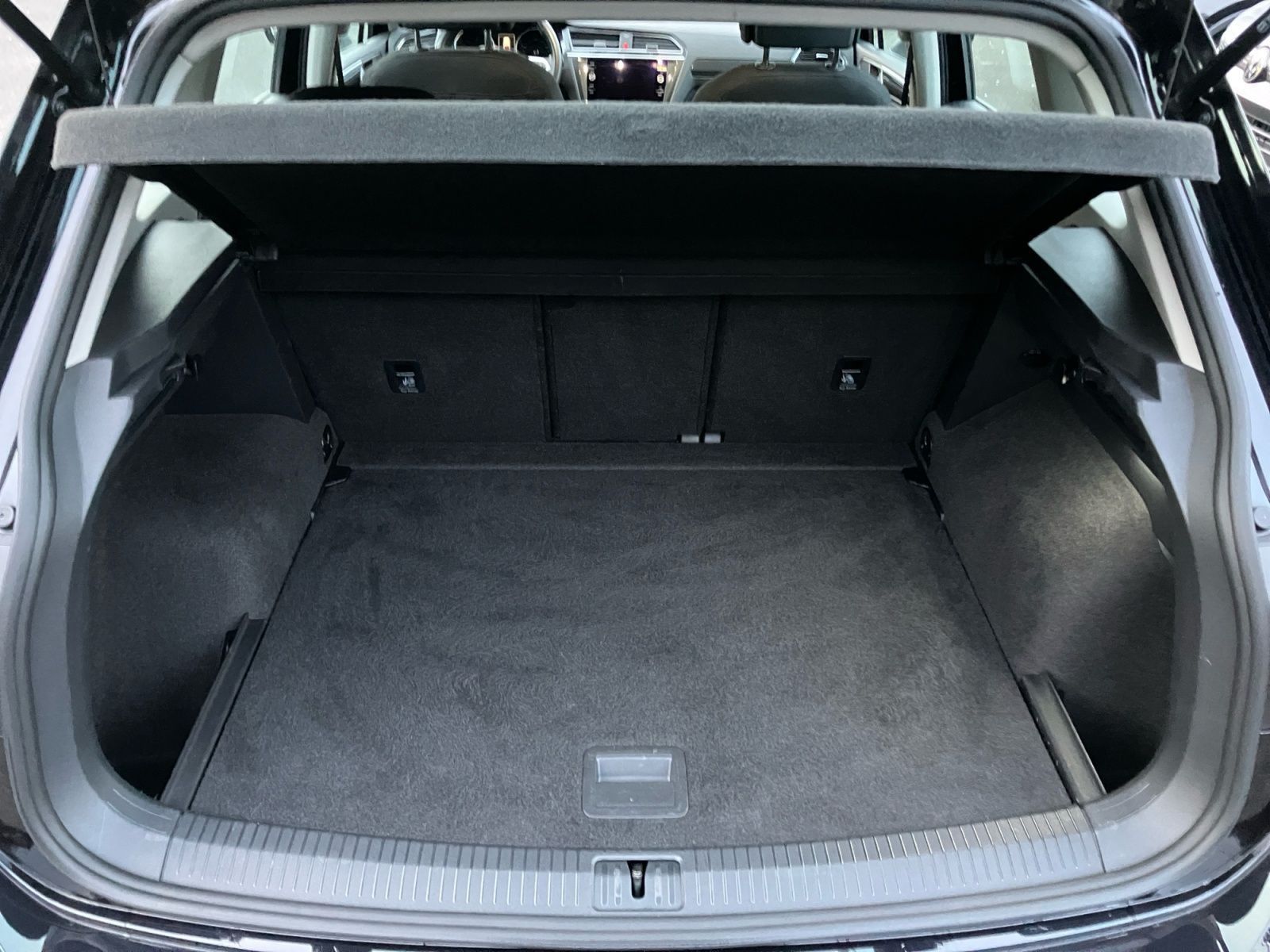 Volkswagen Tiguan - Bild 17