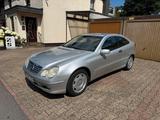 Mercedes-Benz Mercedes C200 Kompressor sportcoupe Klima TÜV - Mercedes-Benz C 200: Kompressor Sportcoupe