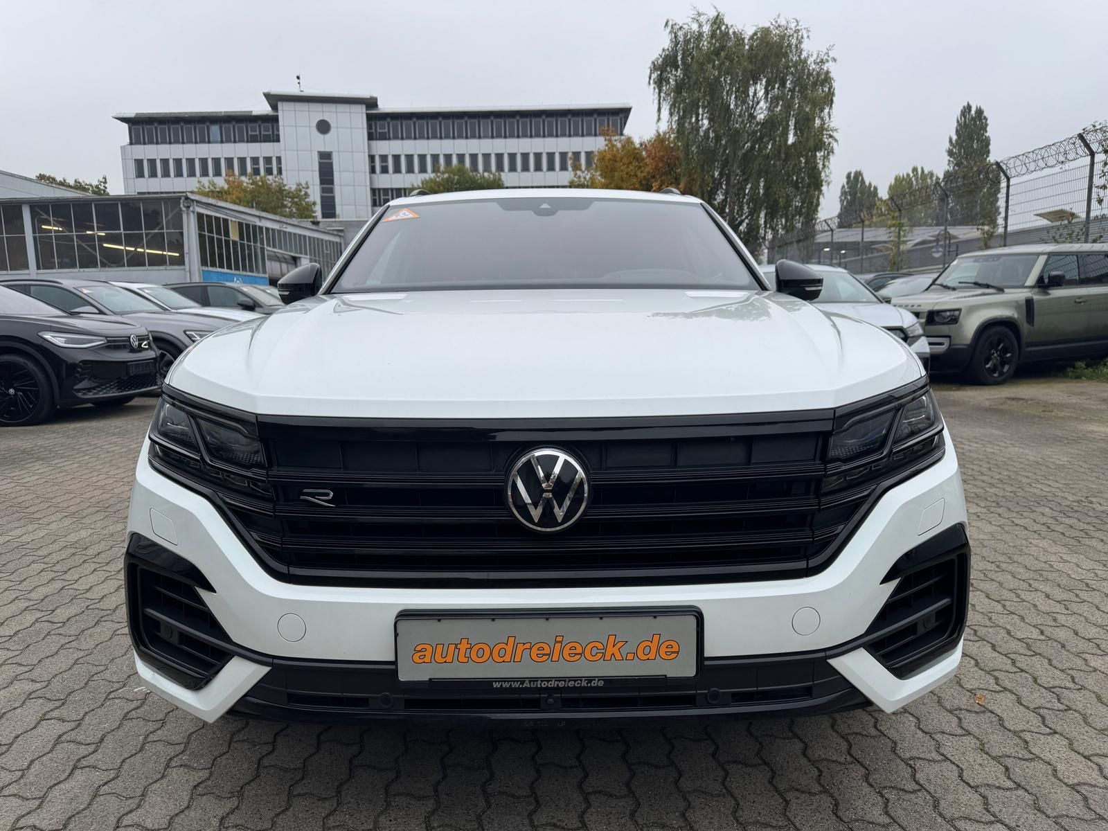 Volkswagen Touareg R e-Hybrid ACC AIR HuD PANO 360° 21Z foto 4