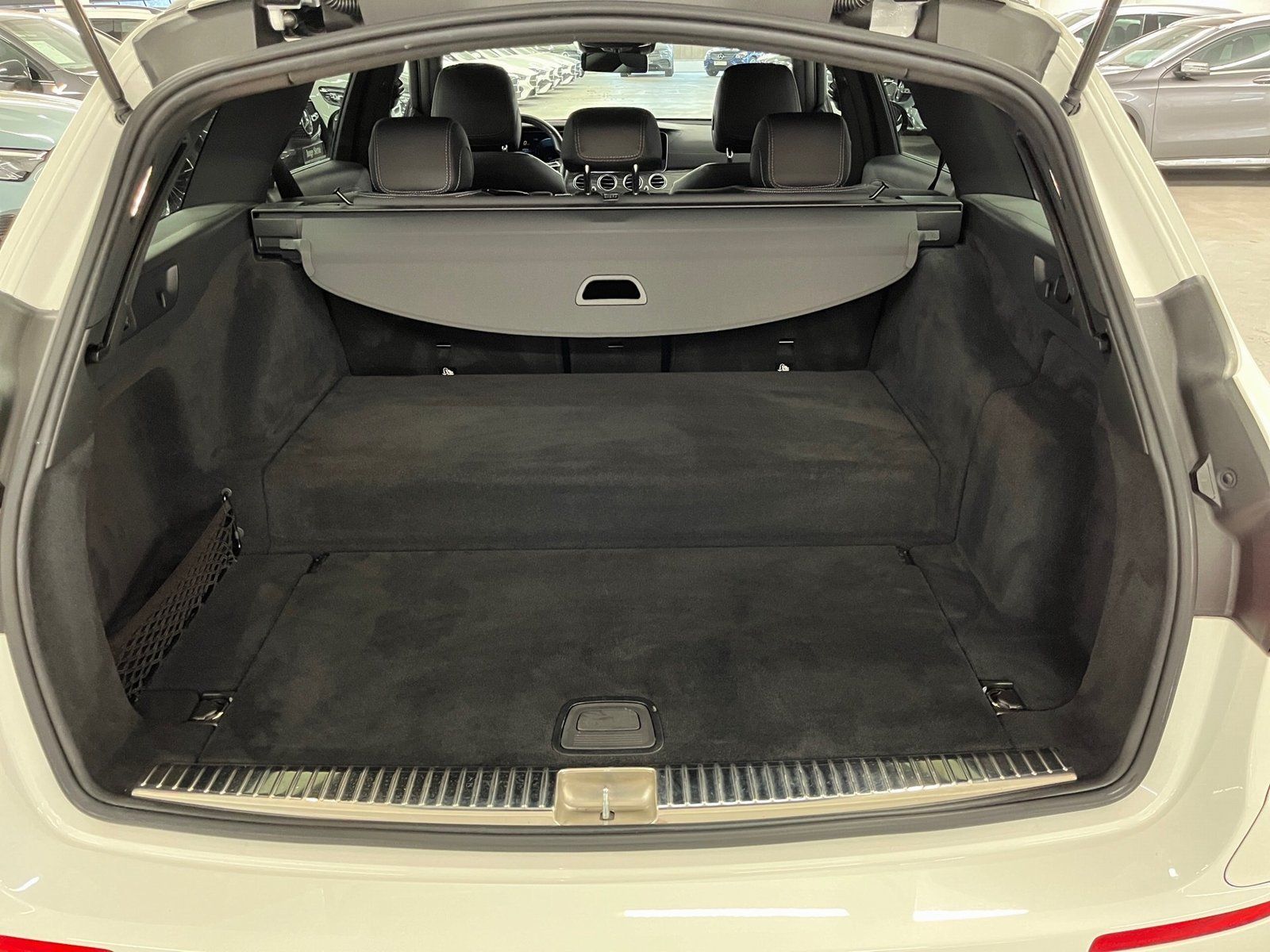 Fahrzeugabbildung Mercedes-Benz E 300 de T AMG*Burmester*MultiBeam*Totwink*Kam*