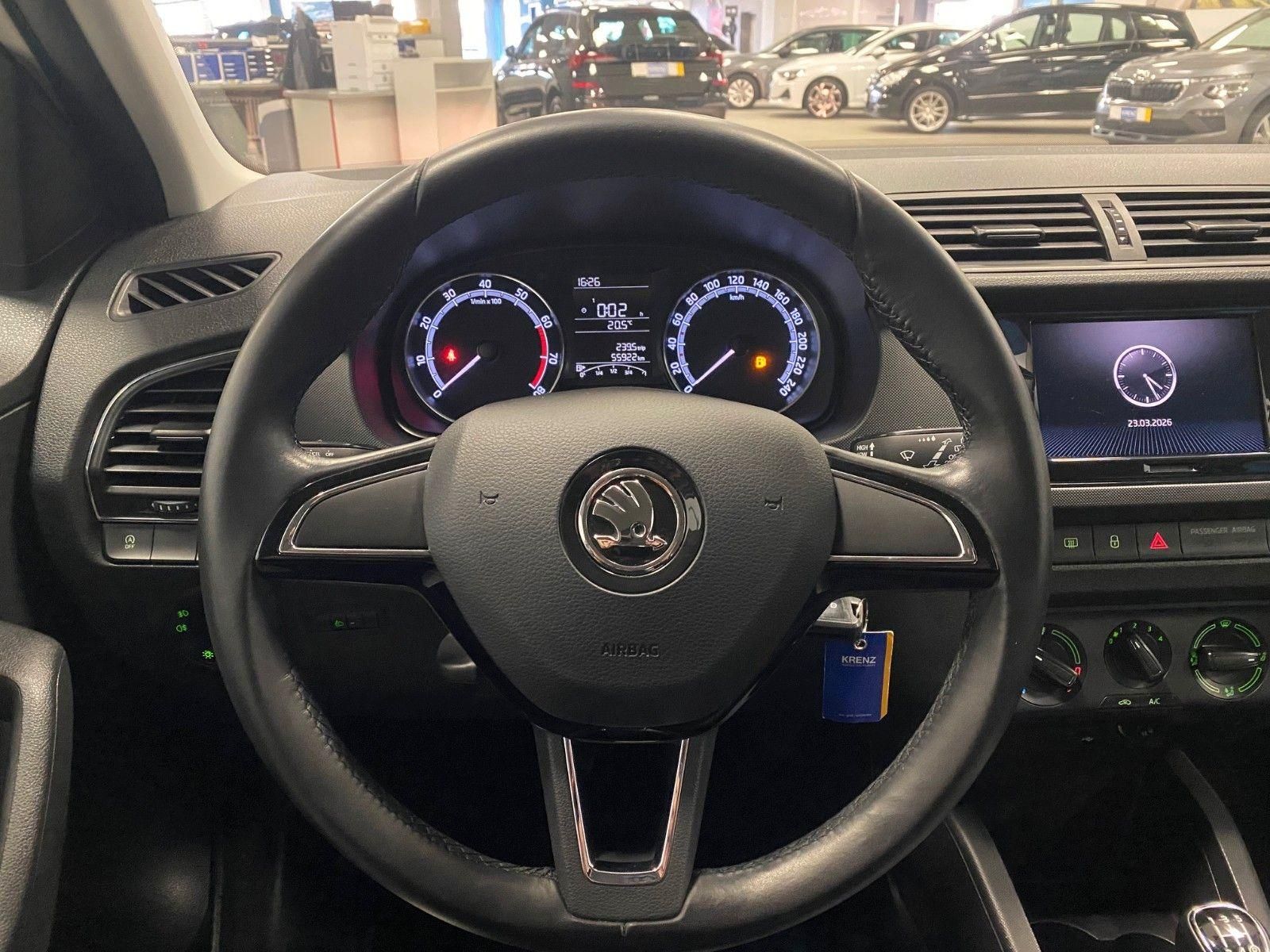 Fahrzeugabbildung SKODA Fabia 1.0l MPI AMBITION+SHZ+Garantie+Checkheft