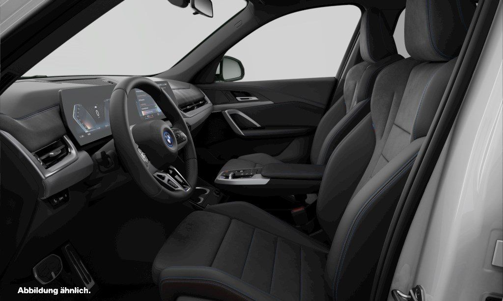 BMW iX1 xDrive30 M Sport AHK RFK NAVI Standh. LED foto 4