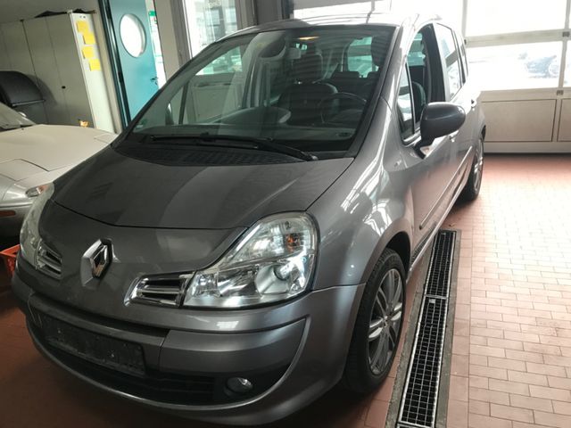 Renault Grand Modus Night & Day