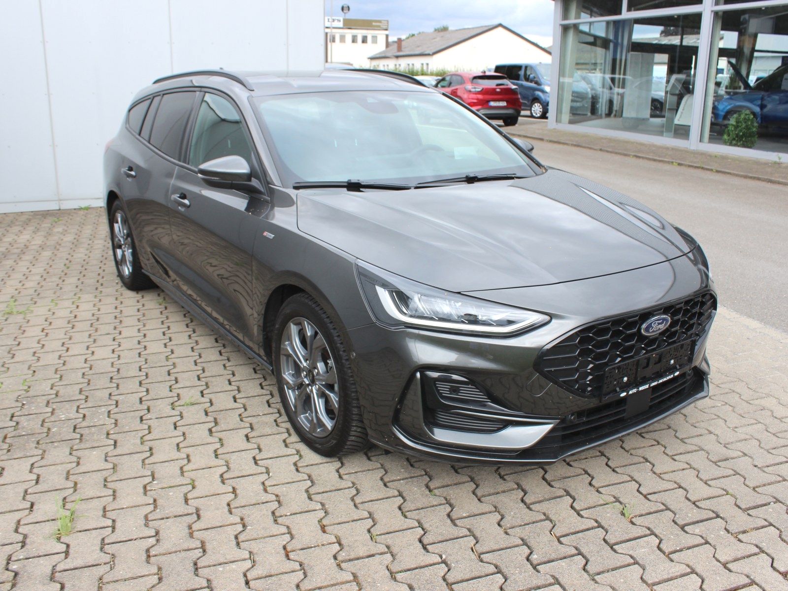 Fahrzeugabbildung Ford Focus ST-Line X 1,0 EcoBoost Mild-Hybrid