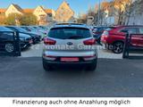 Kia Sportage 2.0 GDI AWD Spirit Panorama-Dach Navi - Kia Gebrauchtwagen in Stuttgart