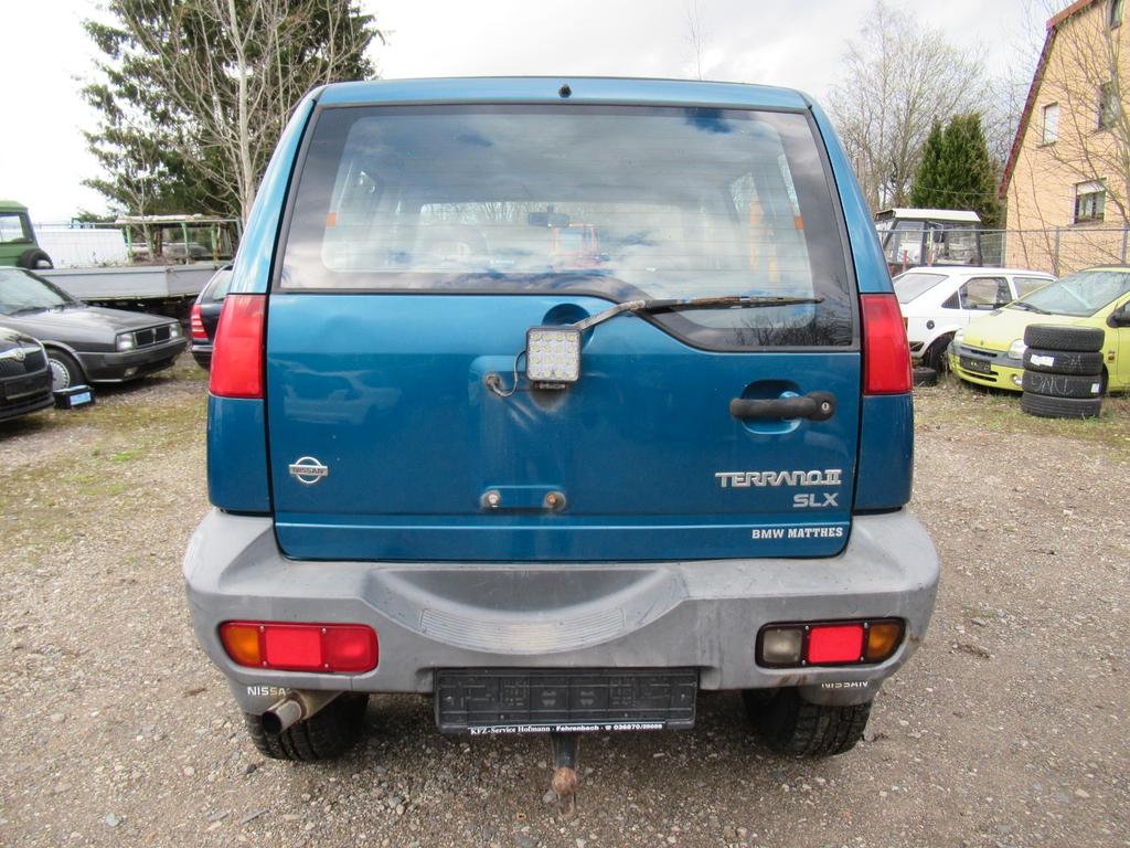 Nissan Terrano