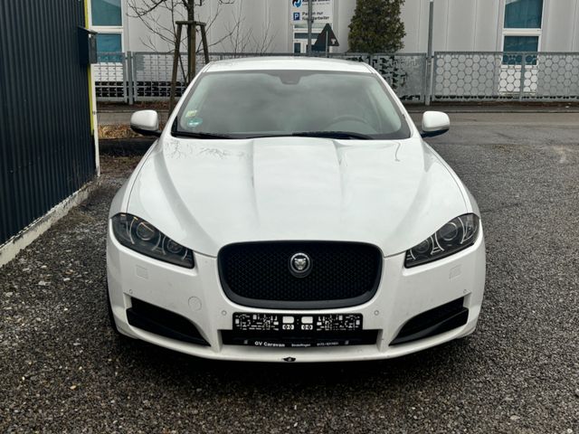 Jaguar XF 3.0 V6 Diesel/AUT/NAVI/LEDER/KAMERA