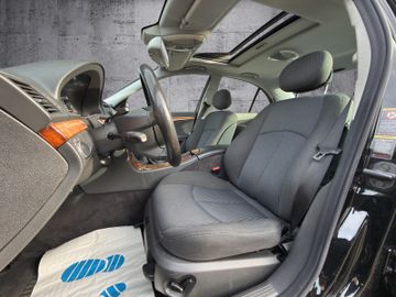 Mercedes-Benz E 200 Kompressor Automatik*S-DACH*AHK*XENON