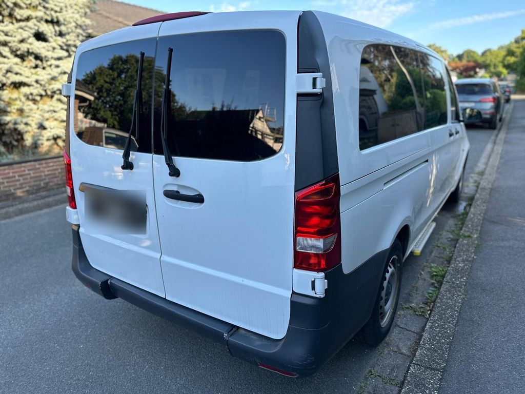 Image of Mercedes-Benz Vito