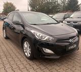 Hyundai i30 FIFA World *KAMERA*TÜV-NEU*RENTNER* - Hyundai i30 Gebrauchtwagen in Düsseldorf