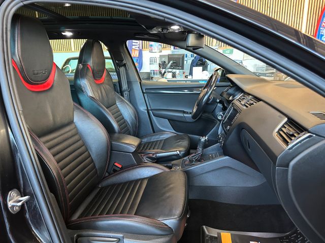 Skoda Octavia Combi RS *Pano*Xenon*Standh.*Kamera*