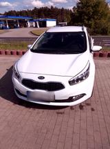 Kia Privat Verkauf - Kia aus 2014 mit Diesel-Antrieb: Kombi