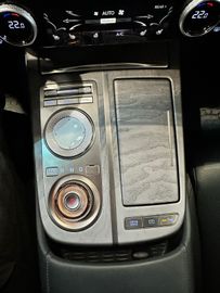 Fahrzeugabbildung Genesis G80 2.2T 8AT AWD Luxury