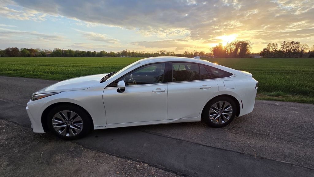 Image of Toyota Mirai