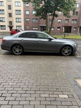 Mercedes-Benz E 220d AMG Line | Panoramadach - Mercedes-Benz E 220 in Oberhausen