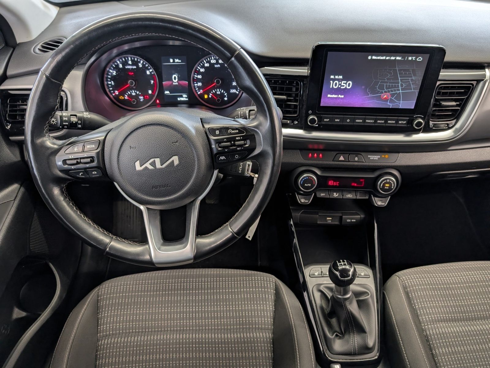 KIA Stonic 1.2 Vision Navi SHZ Kamera Tempomat – Bild 15