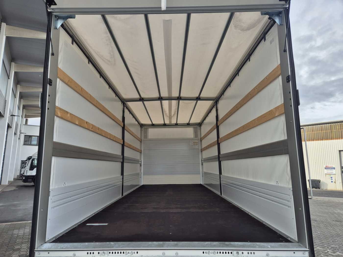 Fahrzeugabbildung Iveco Eurocargo ML140E28/P LBW Bär Schiebeplane AHK