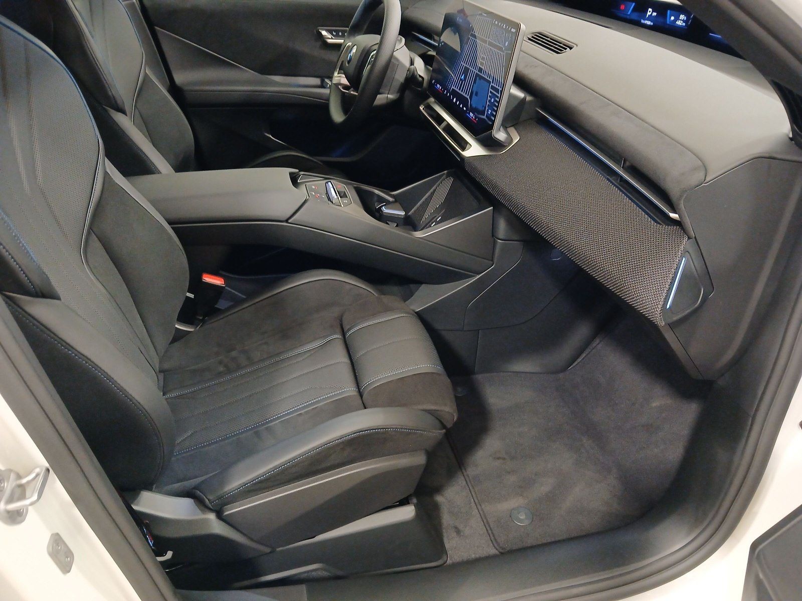 BMW iX3 - Bild 9