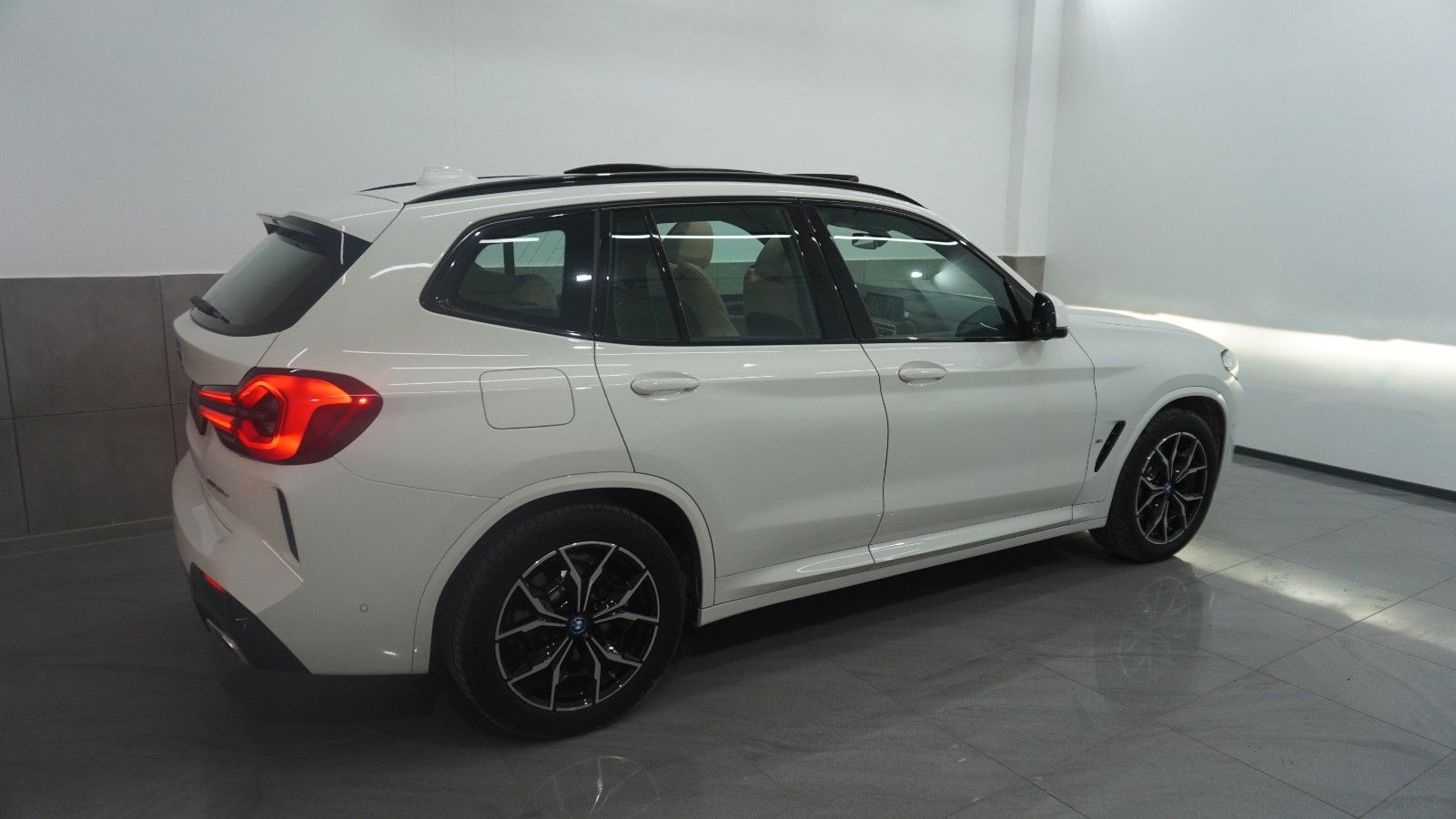 BMW X3 xDrive 30 e M Sport Pano/H&K/ACC/LiveCP/DAB foto 6
