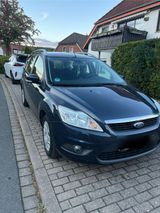 Ford Focus Auto mit Campingausstatung - : Kombi, Camping