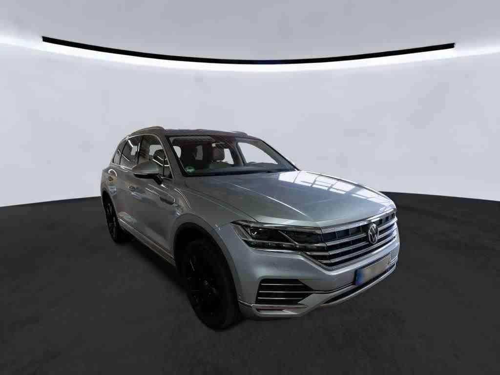 Volkswagen Touareg Atmosphere 4M*VIRTUAL*MATRIX*LEDER*AHK*