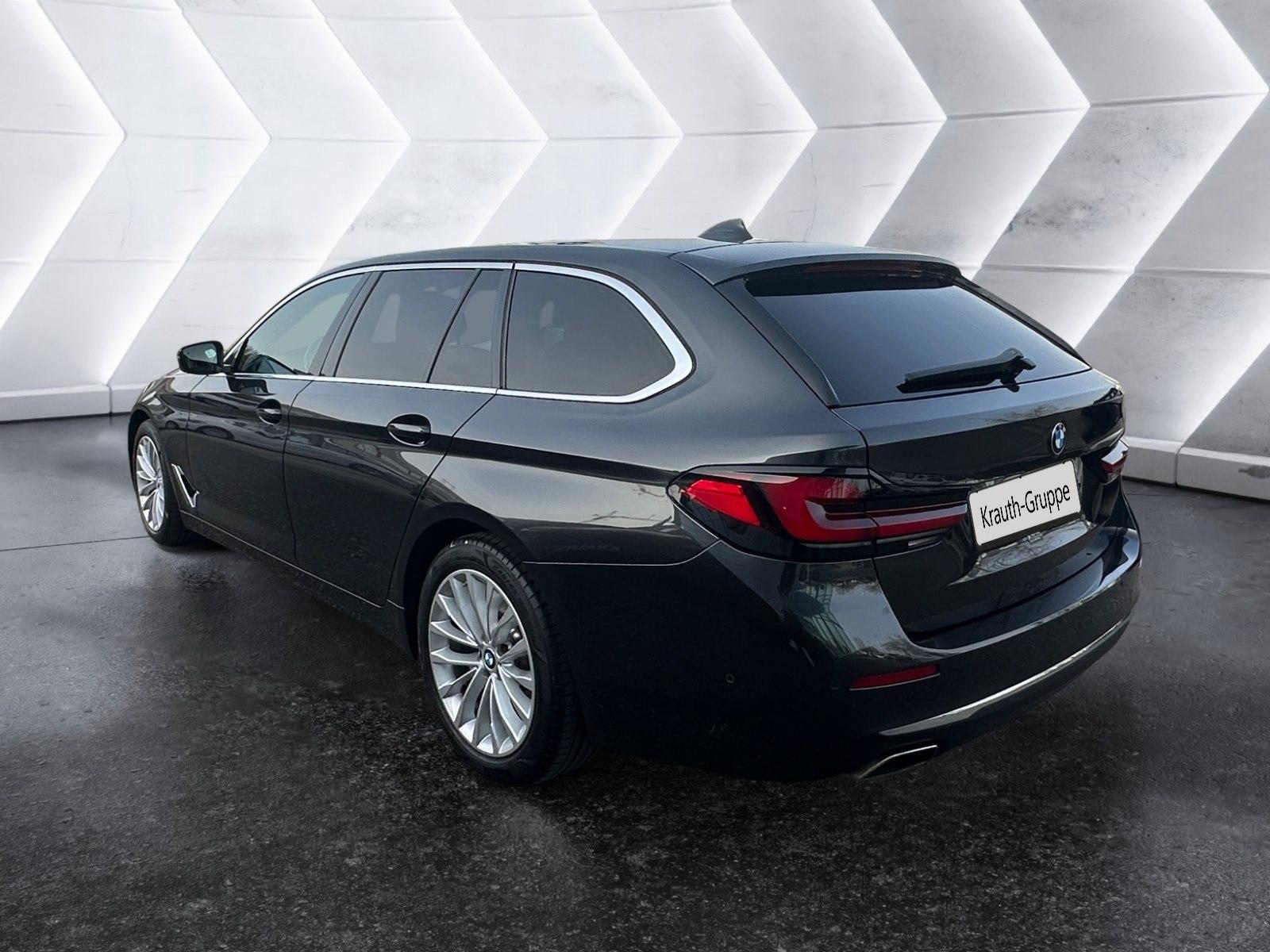 BMW 540d xDrive A Luxury Line Head-Up HK HiFi DAB