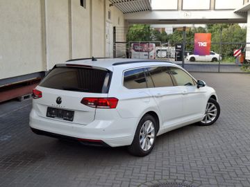 Volkswagen Passat Variant - 4