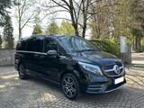Mercedes-Benz V 300d Lang AMG EXCLUSIVE 4-Matic  - Mercedes-Benz V-Klasse: Exclusive