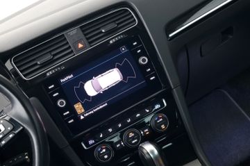 Volkswagen Golf VII 1,5TSI BMT DSG Variant Highline ACC LED
