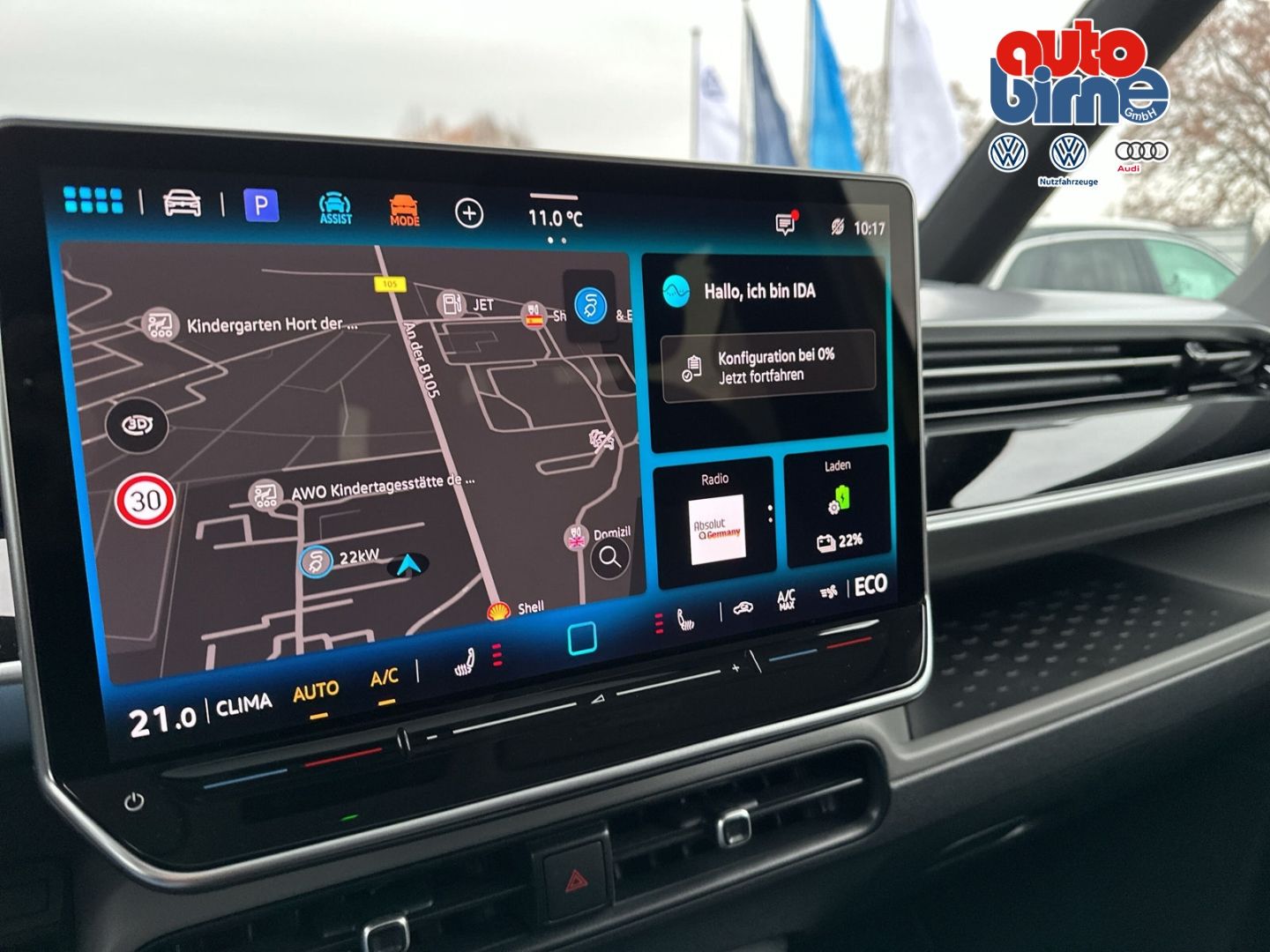ID. Buzz Pro LR HUD AHK-klappbar Panorama Navi S