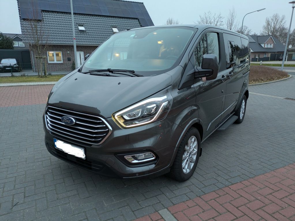 Image of Ford Tourneo Custom