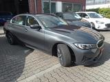 BMW 318 i Sport Line LEDER live cockp - 355 - BMW 318 in Düsseldorf