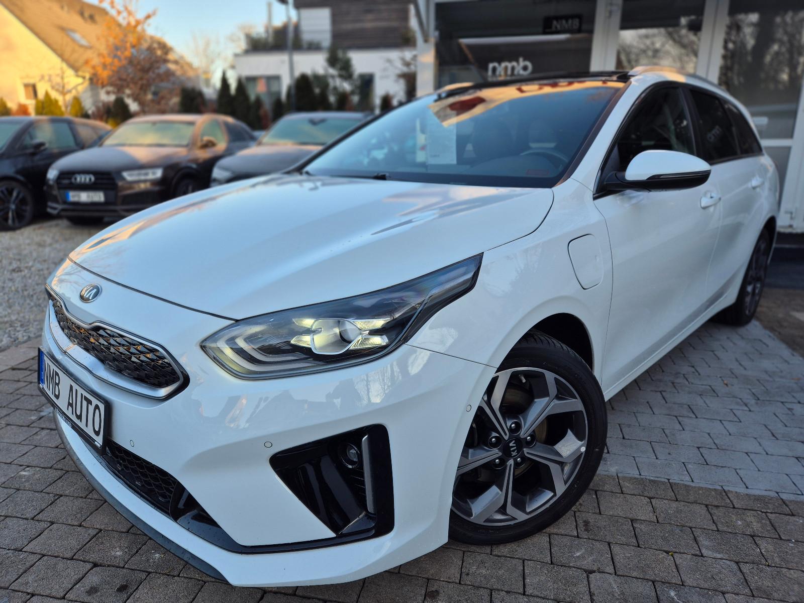 Kia cee'd Sportswagon Platinum Edition Hybrid Pano