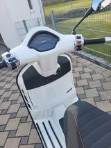 Vespa GTS 300 Super Sport Baujahr 4/25 - VESPA 25