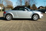 Audi TT Roadster 1.8T 110KW - - Audi TT aus 2002: Roadster