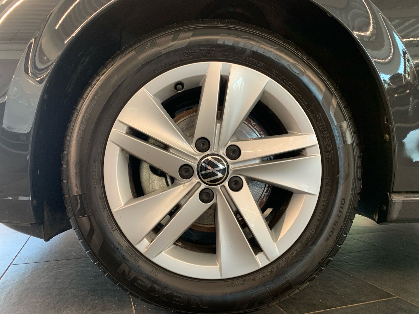 Volkswagen Golf - Bild 8