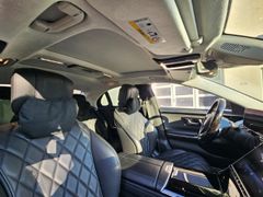 Fahrzeugabbildung S 580 e AMG Sportpaket HUD Luftfederung AD El. F