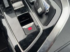 Foto Nummer 19: PEUGEOT 3008