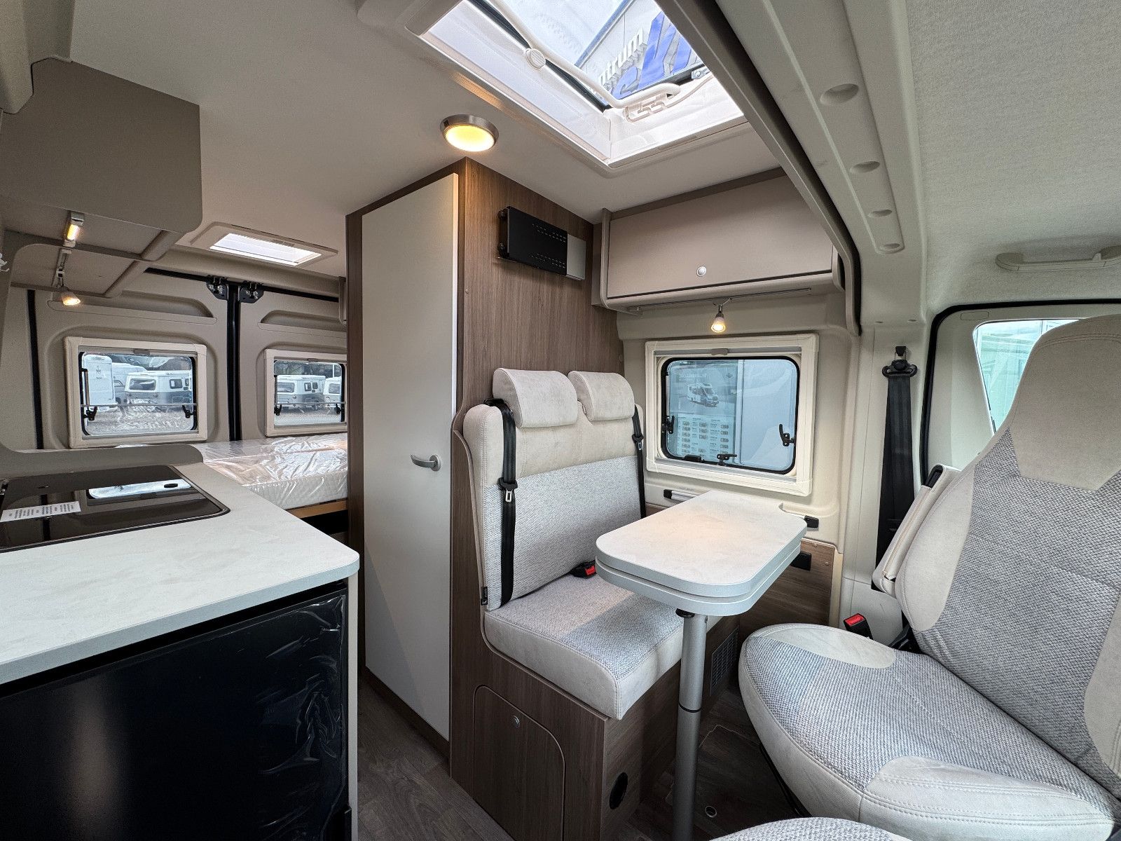 Fahrzeugabbildung Carado Pro CV 540 - SPRING SALE - 5.522€ SPAREN !