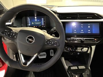 Fotografie 15 des Opel Corsa 1.2 Direct Injection Turbo Automatik GS