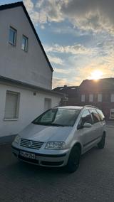 Volkswagen Sharan 2.0 Basis Basis - gebrauchte VW Sharan aus dem Jahr 2002