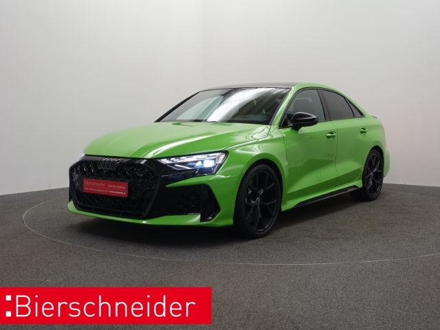 Audi RS3 Limousine FACELIFT PANO SONOS SPORTAGA 280KM